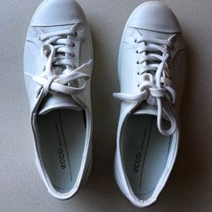 ECCO leather shoes size 38.